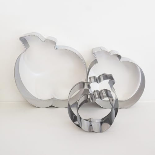 Apple Cookie Cutter Set with Leaf (4 Count)