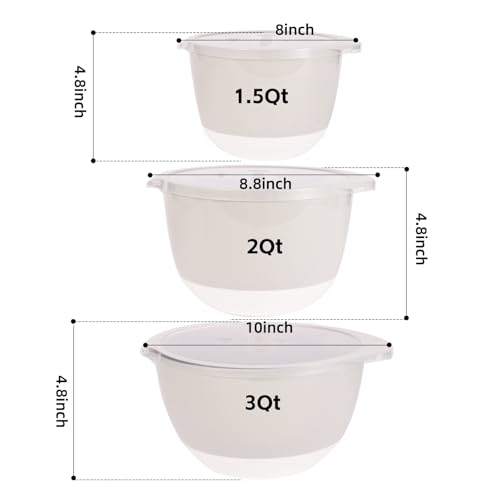 3 Small Plastic Mixing Bowls with Lids