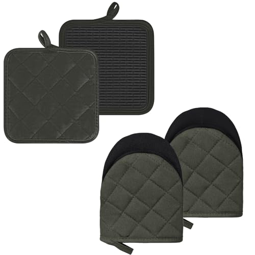Oven Mitts and Pot Holders Set (5.99 Count)