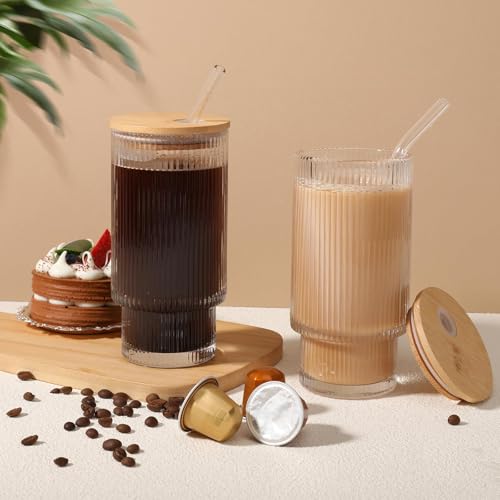 Glass Cups with Lids and Straws (4 Count)