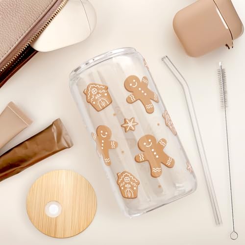 Gingerbread Christmas 16oz Can Glass Tumbler with Bamboo Lid & Straw