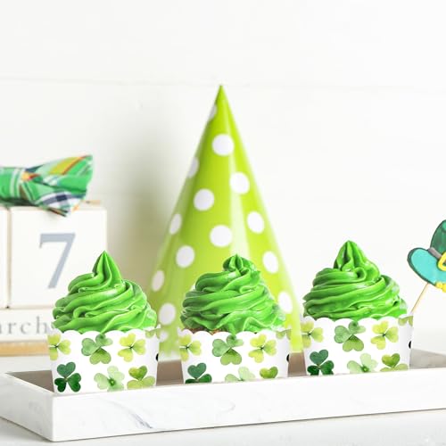 100Pcs St. Patrick's Day Paper Baking Cups Cupcake Wrappers Watercolor Green Shamrock Clover Scalloped Edge Cupcake Muffin Cases for Irish Dessert Decoration