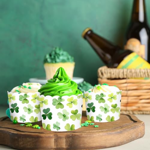 100Pcs St. Patrick's Day Paper Baking Cups Cupcake Wrappers Watercolor Green Shamrock Clover Scalloped Edge Cupcake Muffin Cases for Irish Dessert Decoration