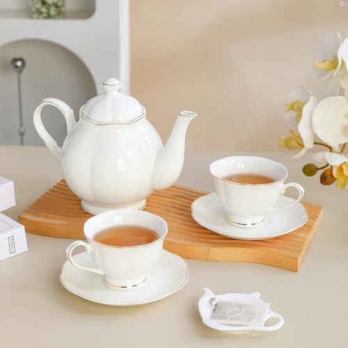 34oz White Porcelain Teapot with Gold Trim