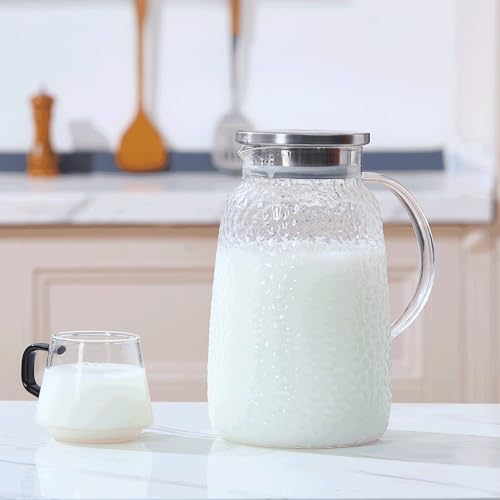 105 Oz Borosilicate Glass Pitcher with Lid