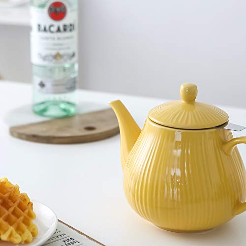 Ceramic Teapot with Infuser
