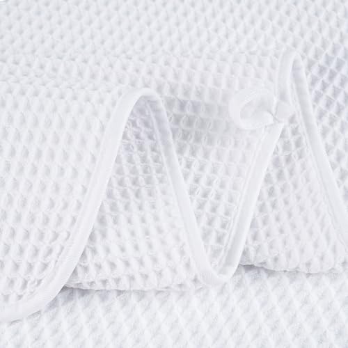 430 GSM Poly Blend Microfiber Quick Dry Waffle Bath Towel (4 Count)
