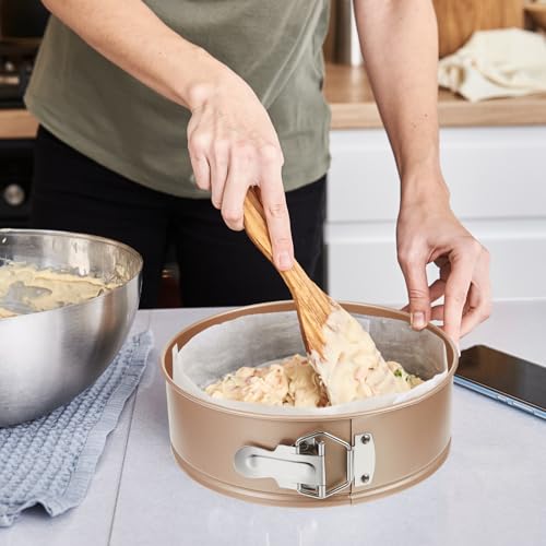 4 Pcs 7 Inch Non Stick Springform Pan with Removable Bottom Carbon Steel Round Springform Cheesecake Pan with Stainless Steel Spring Buckles for Baking Kitchens Restaurant (4 Count)