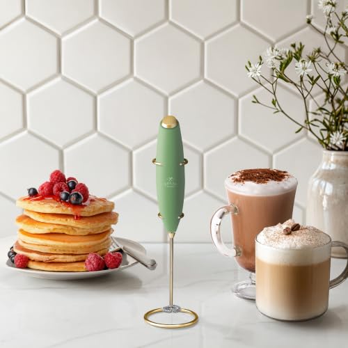 Powerful Milk Frother Wand With Duracell Batteries