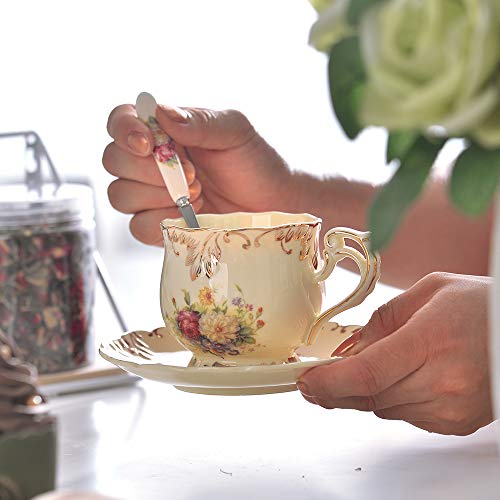 Tea Cups and Saucers Set of 6