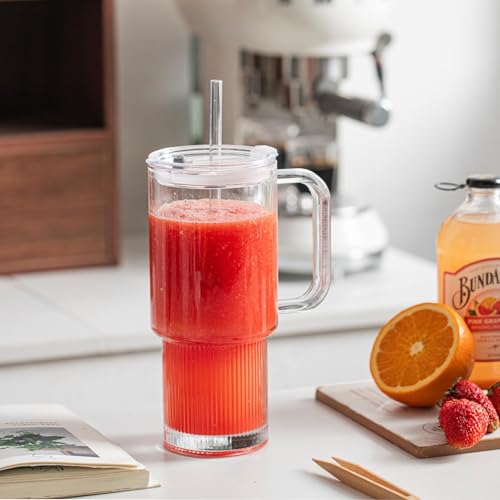26oz Glass Tumbler with Handle & Lid