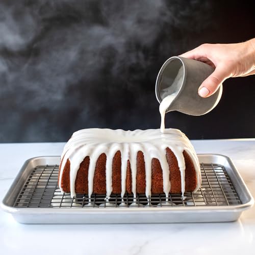 Naturals® Quarter Sheet with Oven