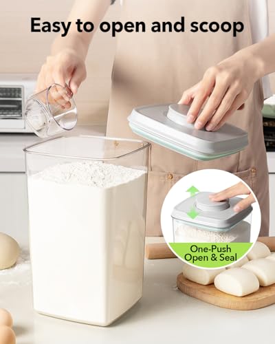 Airtight Pop Food Storage Container with Lid & 130ml Scoop