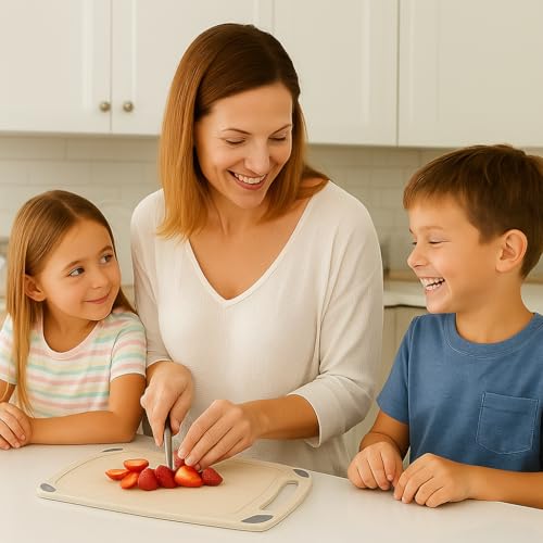 2 Piece Reversible Cutting Board Set Made with Natural Wheat Straw Fiber (2 Count)