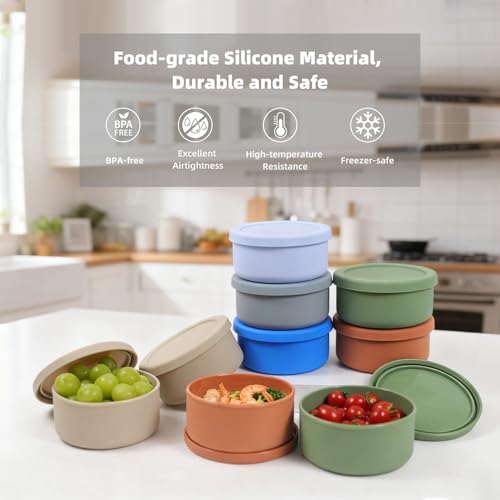 24 fl oz Silicone Food Storage Container with Lid (3 Count)