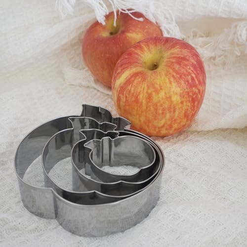Apple Cookie Cutter Set with Leaf (4 Count)