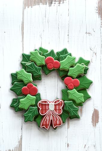 International 2030 Christmas Holiday Wreath Centerpiece Cookie Cutters (4 Count)