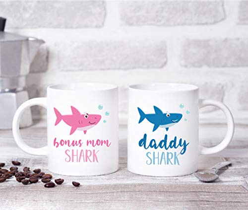 Baby Shark Family 11oz. Coffee Mug Gift Set