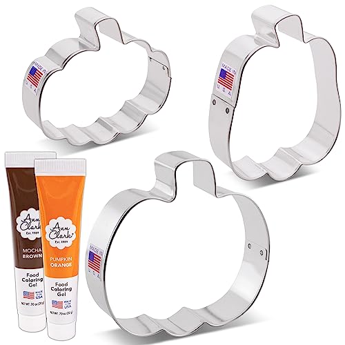 Ann Clark Pumpkin Cookie Cutters and Decorating 5