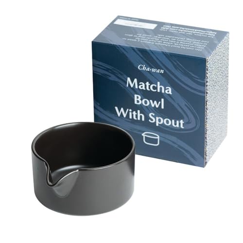 Traditional Ceramic Chawan Matcha Tea Bowl with Pour Spout Set