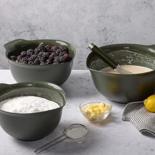 Universal Nesting Plastic Mixing Bowls (3 Count)