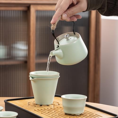 Travel tea set (13 Count)