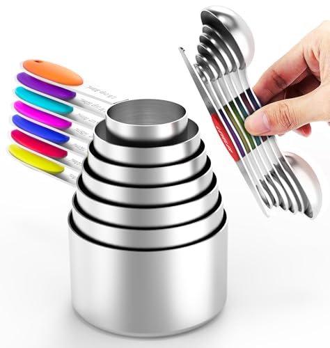 Nesting Measuring Cups and Spoons Set