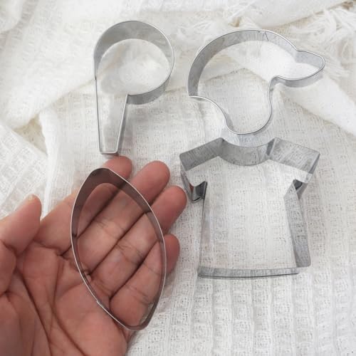 Football Cookie Cutter Set of 4 (4 Count)