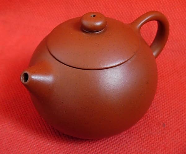 Teapot Chinese Gongfu cha Xishi Pot 7oz /210cc Purple clay ceramics Zini for Loose Tea (Red brown)