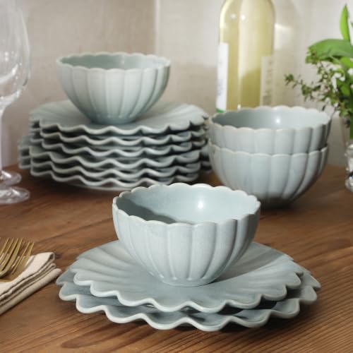 Bistro Fleur Plates and Bowls Sets