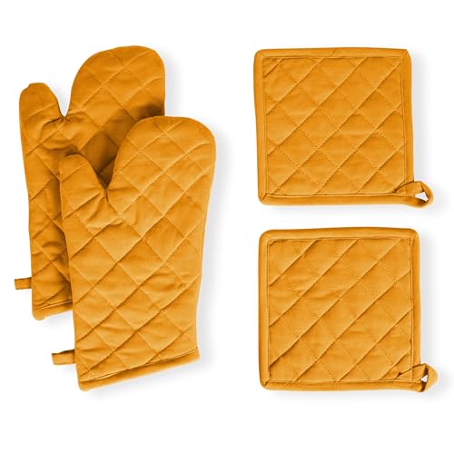 4 Piece Set 2 Oven Mitts & 2 Potholders (4 Count)