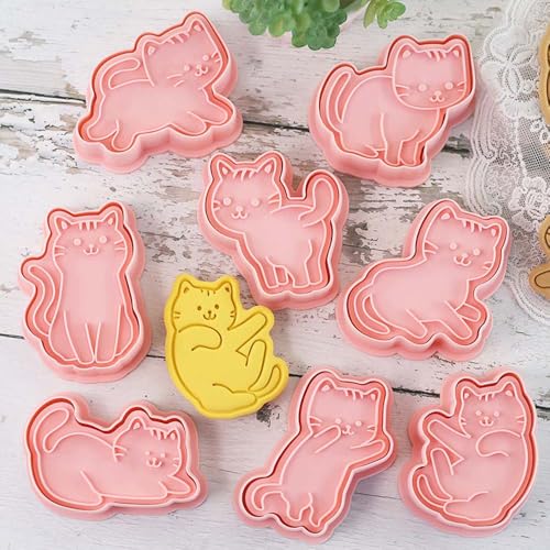 8 pcs Cat Cookie Cutters Set (8 Count)