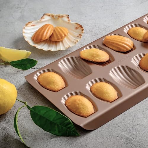 12 Well Madeleine Pan 2 (2 Count)