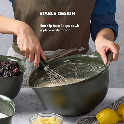 Universal Nesting Plastic Mixing Bowls (3 Count)