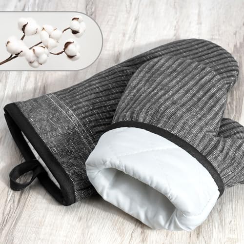 Oven Mitts and Pot Holders (4 Count)