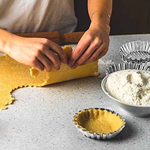 20 Packs Cupcake Mold (20 Count)