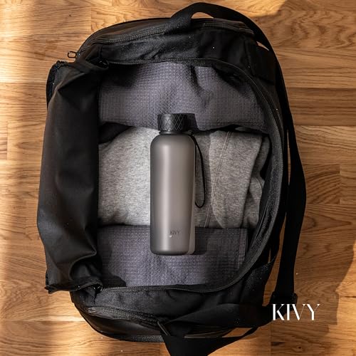 Slim Water Bottle 22oz Tritan