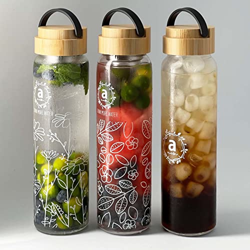 32oz Borosilicate Glass Water Bottle with Bamboo Lid and 2 Tea Infuser Sets for Fruit Infused Water and Cold Brew Coffee