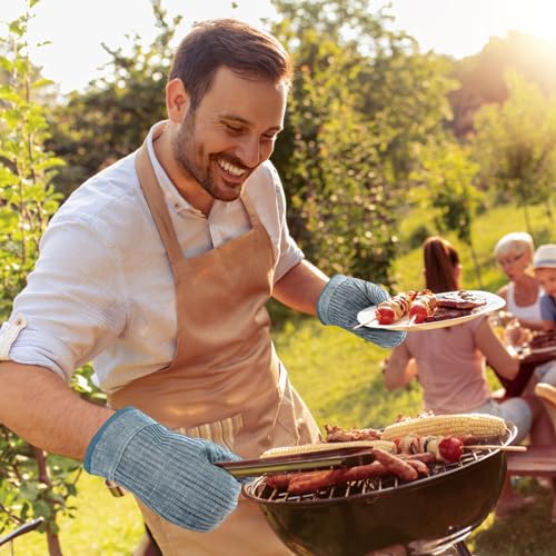 Oven Mitts and Pot Holders (4 Count)