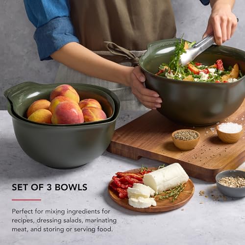 Universal Nesting Plastic Mixing Bowls (3 Count)