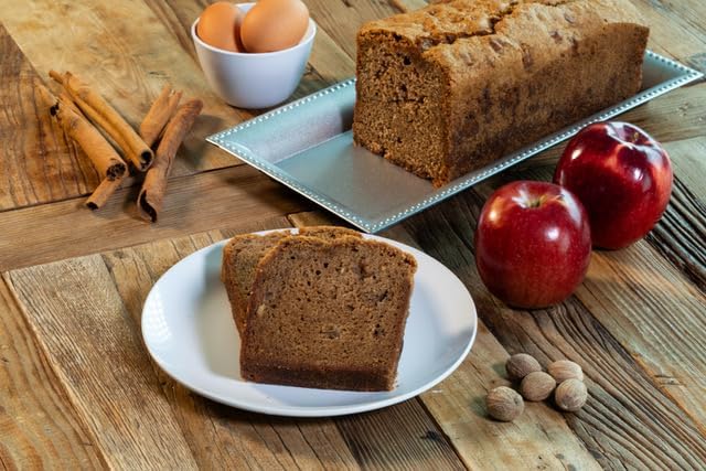 Nadel NATURALLY DELICIOUS APPLE SPICE CAKE SLICES (48 Ounce)
