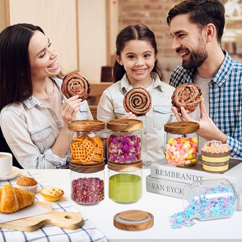Small Glass Jars with Labels Spice Jar Round Storage Canister with Wooden Lid Clear Glass Food Jar for Pantry Sugar Tea Coffee Bean Spice Nuts Cookies Bath Salts
