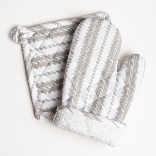 1 Oven Mitt 1 PotHolder & 1 Kitchen Apron Set
