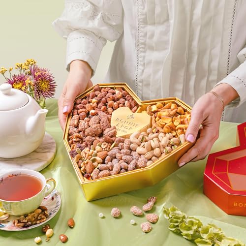 Gift Basket Heart Box with Gourmet Nut Assortment (21 Ounce)