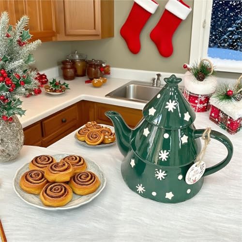 Christmas Tree 28oz Teapot