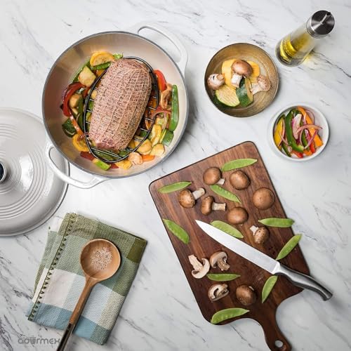Oval Cooling Rack with Integrated Feet