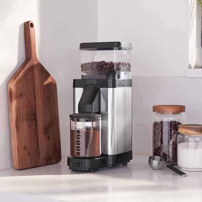 Technivorm Moccamaster 49522 KM5 Burr Coffee Grinder, Matte White