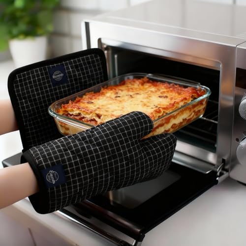 Oven Mitts and Pot Holders Set (2 Count)