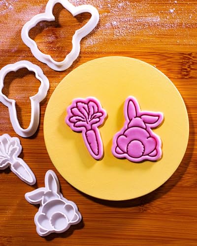 Bunny Munch Mini 2" Cookie Cutter & Stamp Set