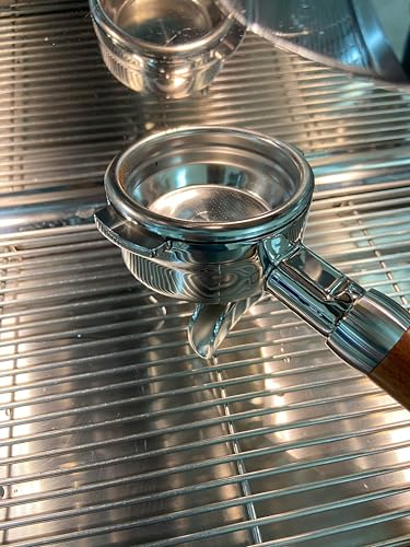 58mm Double Spout Portafilter Compatible with La Marzocco Espresso Machine Stainless Steel Espresso Portafilter with Double Shot Filter Basket Espresso Accessories